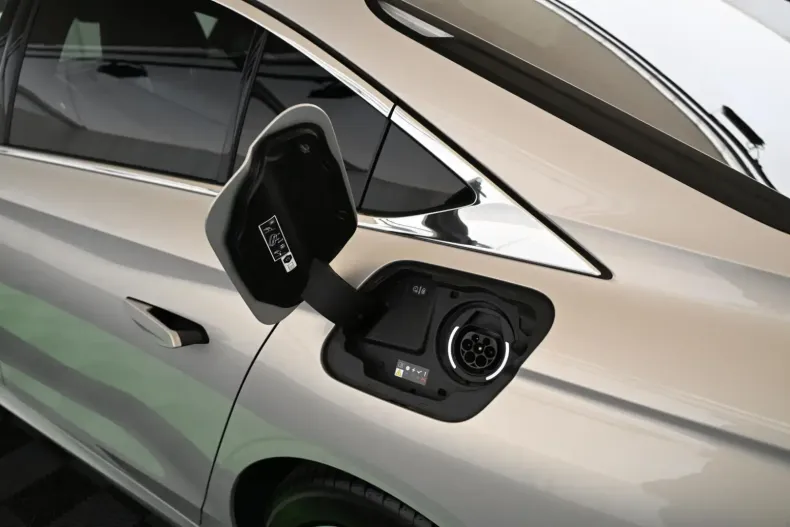 DS Automobiles DS 9 din 2023 cu 7.173 km - oferta DSA121559 - foto 36