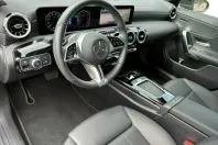 Mercedes-Benz CLA 200 din 2024 cu 25.055 km - oferta MER121574 - foto 12