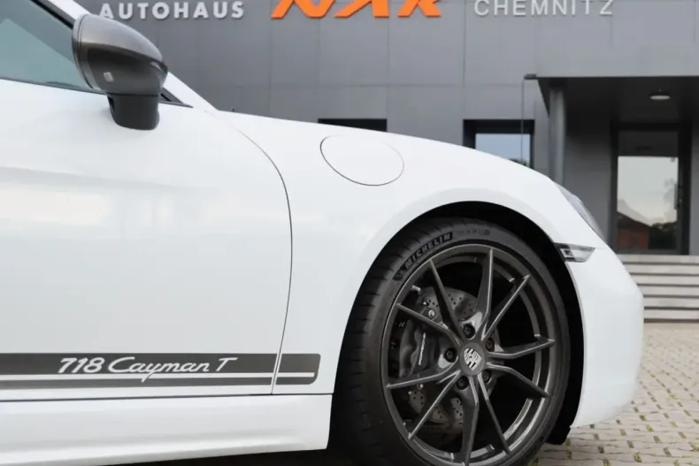 Porsche Cayman din 2023 cu 8.381 km - oferta POR121576 - foto 6