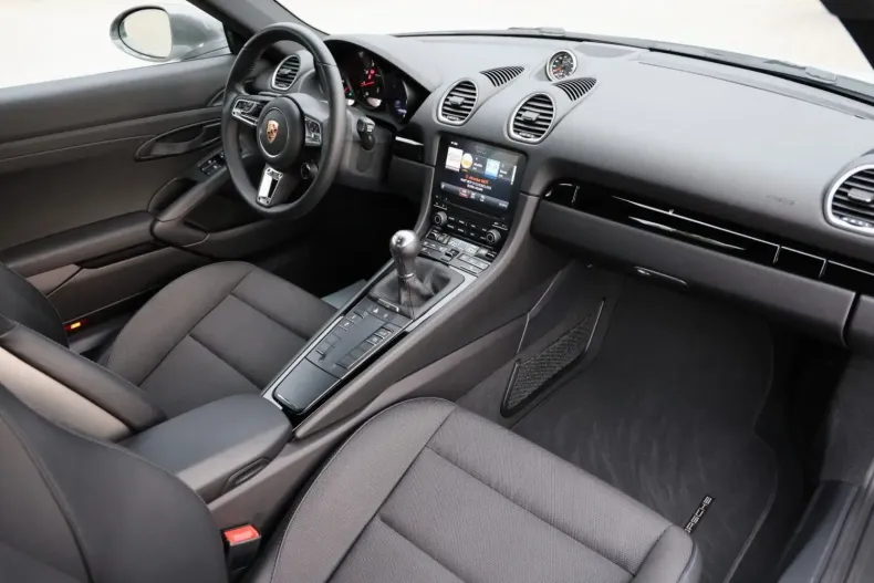 Porsche Cayman din 2023 cu 8.381 km - oferta POR121576 - foto 9