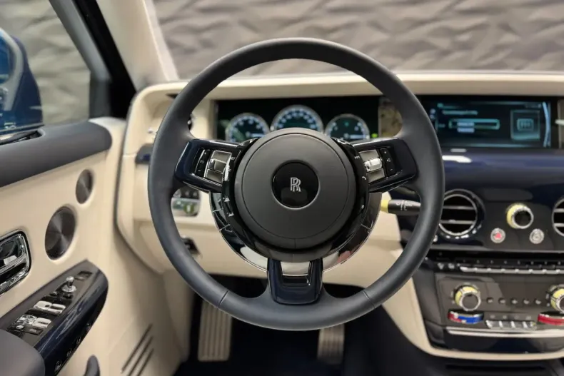 Rolls-Royce Phantom din 2022 cu 25.000 km - oferta ROL121580 - foto 6