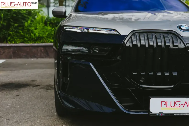 BMW i7 din 2023 cu 49.500 km - oferta BMW121582 - foto 4