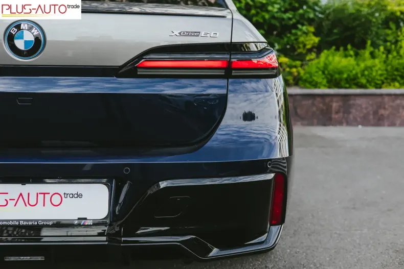 BMW i7 din 2023 cu 49.500 km - oferta BMW121582 - foto 16