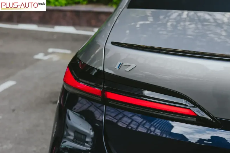 BMW i7 din 2023 cu 49.500 km - oferta BMW121582 - foto 17