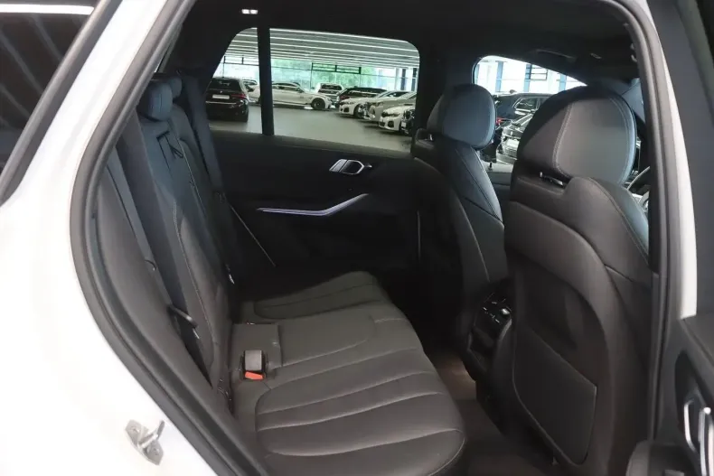 BMW X5 din 2022 cu 96.297 km - oferta BMW121584 - foto 7