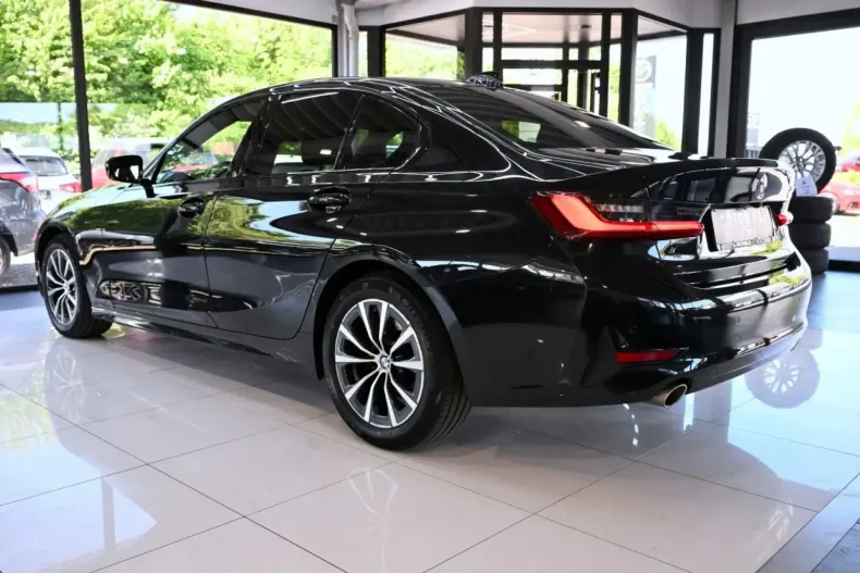 BMW 318 din 2022 cu 115.000 km - oferta BMW121590 - foto 3