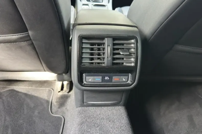 Volkswagen Arteon din 2021 cu 52.000 km - oferta VOL121596 - foto 11