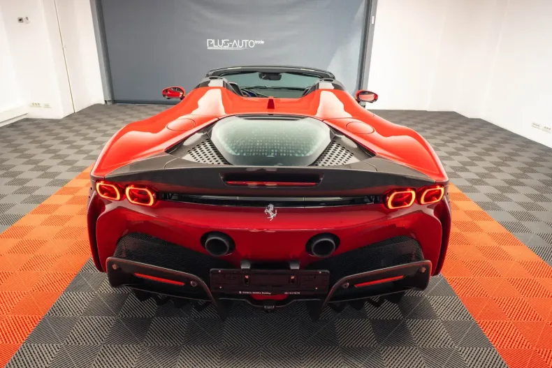 Ferrari SF90 din 2023 cu 150 km - oferta FER121597 - foto 17