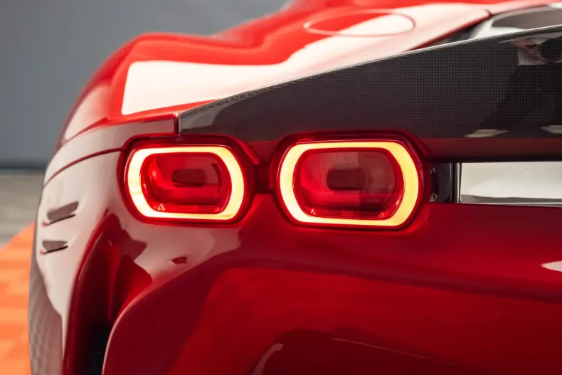 Ferrari SF90 din 2023 cu 150 km - oferta FER121597 - foto 27