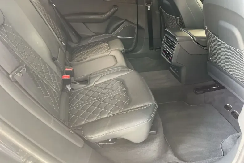 Audi Q8 din 2023 cu 57.995 km - oferta AUD121598 - foto 8