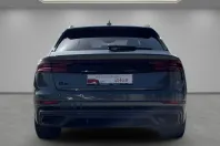 Audi Q8 din 2023 cu 57.995 km - oferta AUD121598 - foto 11