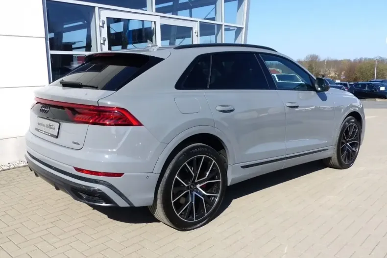 Audi Q8 din 2022 cu 72.940 km - oferta AUD121599 - foto 5