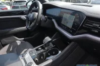 Volkswagen Touareg din 2022 cu 66.096 km - oferta VOL121610 - foto 4