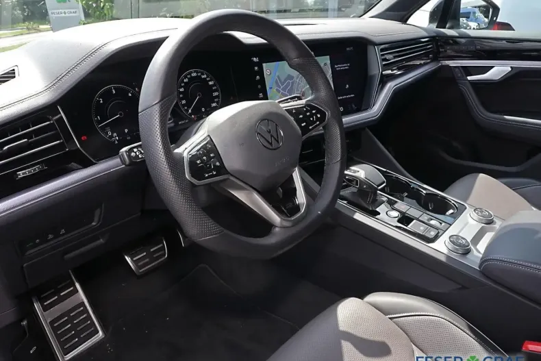 Volkswagen Touareg din 2022 cu 66.096 km - oferta VOL121610 - foto 9
