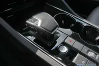 Volkswagen Touareg din 2022 cu 66.096 km - oferta VOL121610 - foto 11