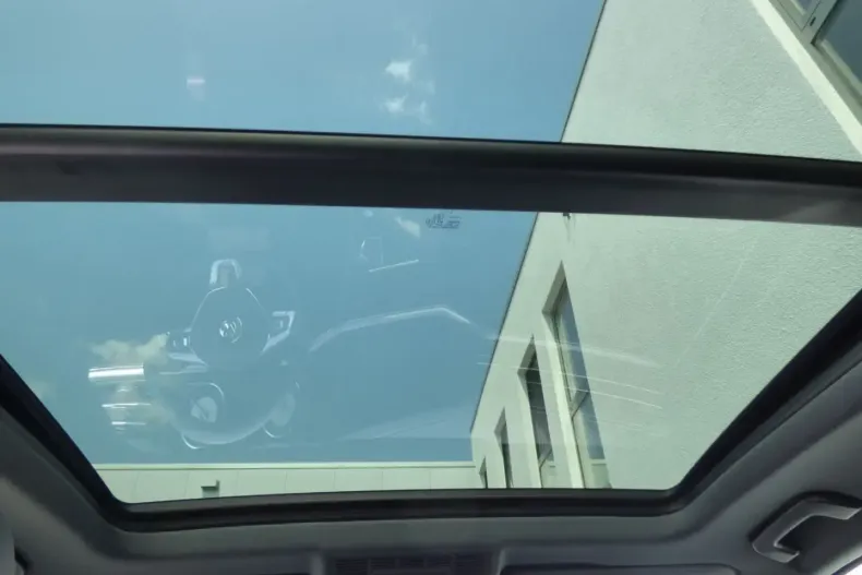 Volkswagen Touareg din 2020 cu 66.167 km - oferta VOL121611 - foto 10