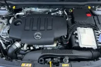 Mercedes-Benz A 200 din 2022 cu 60.394 km - oferta MER121613 - foto 20