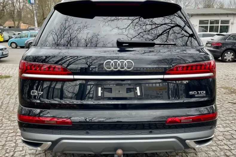 Audi Q7 din 2022 cu 17.766 km - oferta AUD121614 - foto 8