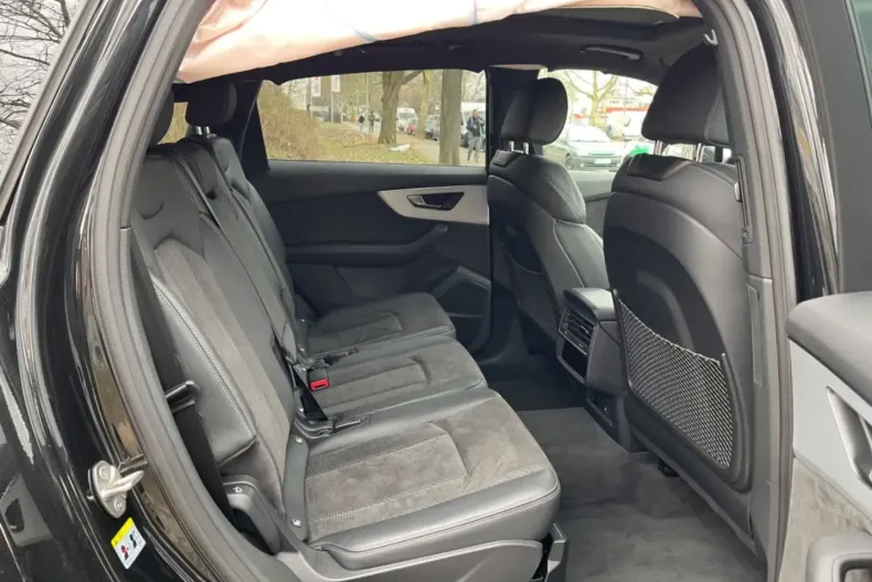 Audi Q7 din 2022 cu 17.766 km - oferta AUD121614 - foto 14