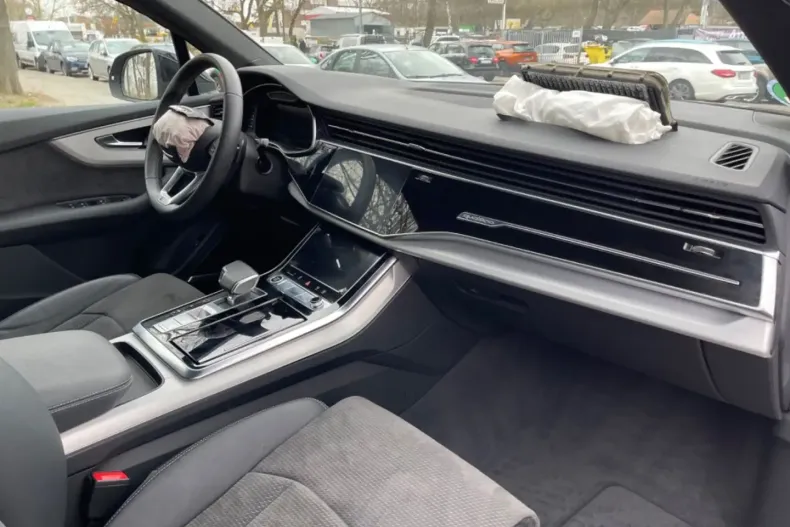 Audi Q7 din 2022 cu 17.766 km - oferta AUD121614 - foto 15