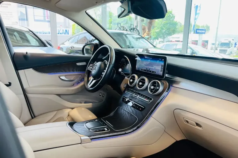 Mercedes-Benz GLC 300 din 2020 cu 85.000 km - oferta MER121616 - foto 9