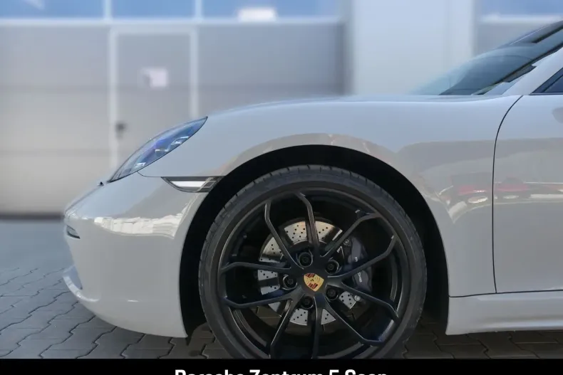 Porsche Cayman din 2024 cu 26.800 km - oferta POR121625 - foto 6