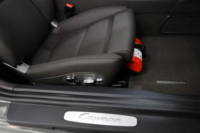 Porsche Cayman din 2025 cu 7.550 km - oferta POR121627 - foto 15