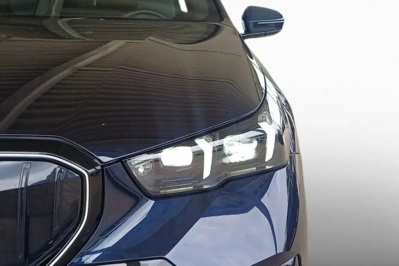 BMW 550 din 2024 cu 31.134 km - oferta BMW121651 - foto 11