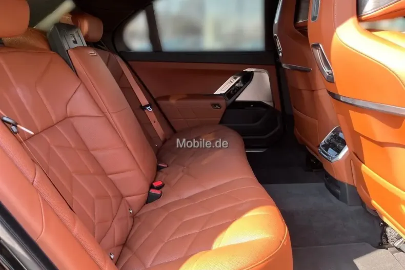 BMW M760 din 2024 cu 20.823 km - oferta BMW121655 - foto 16