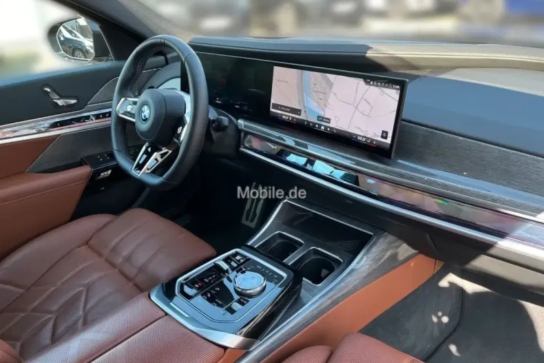 BMW M760 din 2024 cu 20.823 km - oferta BMW121655 - foto 17