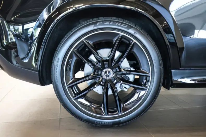 Mercedes-Benz GLE 450 din 2025 cu 8.500 km - oferta MER121659 - foto 16