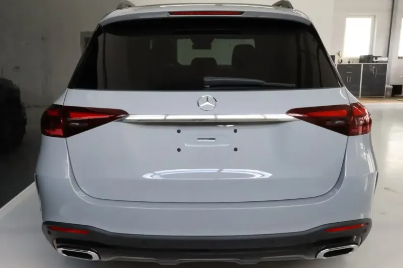 Mercedes-Benz GLE 450 din 2025 cu 20 km - oferta MER121660 - foto 3