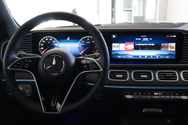 Mercedes-Benz GLE 450 din 2025 cu 20 km - oferta MER121660 - foto 6