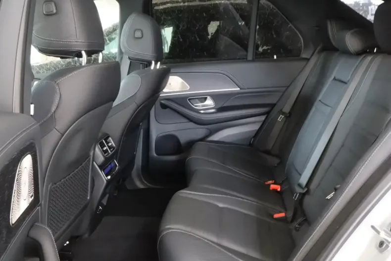 Mercedes-Benz GLE 450 din 2025 cu 20 km - oferta MER121660 - foto 9