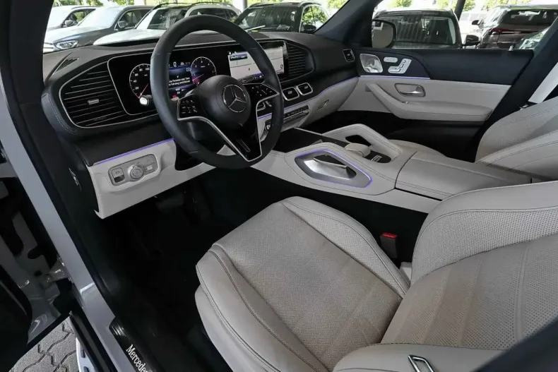 Mercedes-Benz GLE 450 din 2025 cu 10.000 km - oferta MER121663 - foto 9