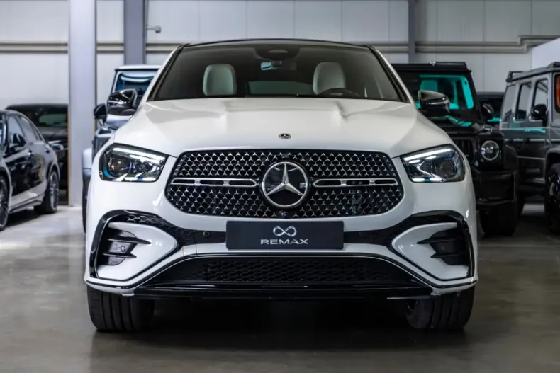 Mercedes-Benz GLE 450 din 2025 cu 30 km - oferta MER121665 - foto 3