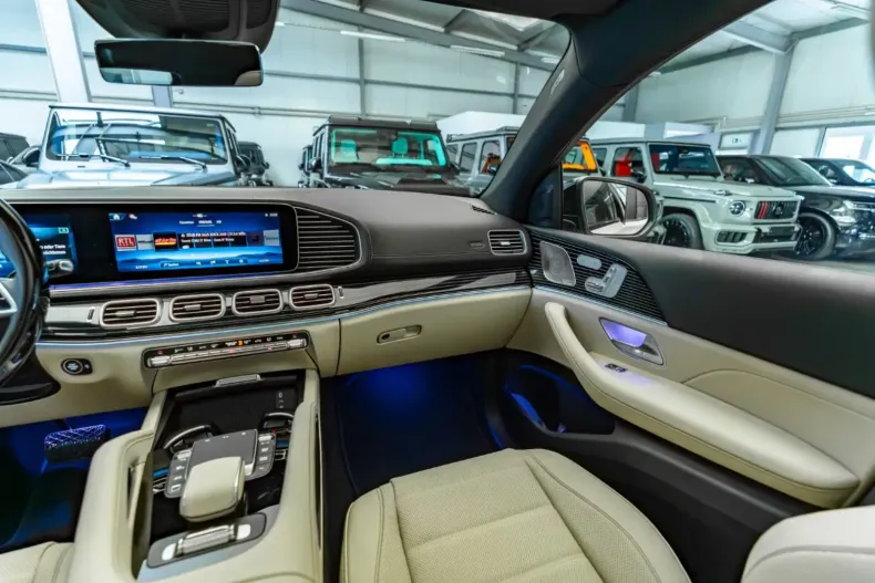 Mercedes-Benz GLE 450 din 2025 cu 30 km - oferta MER121665 - foto 5