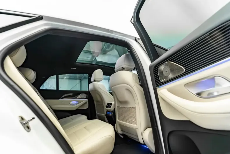 Mercedes-Benz GLE 450 din 2025 cu 30 km - oferta MER121665 - foto 6