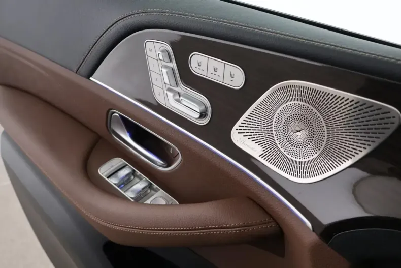 Mercedes-Benz GLE 450 din 2025 cu 9.900 km - oferta MER121666 - foto 5