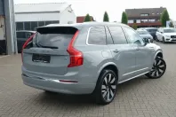 Volvo XC90 din 2024 cu 17.973 km - oferta VOL121668 - foto 2