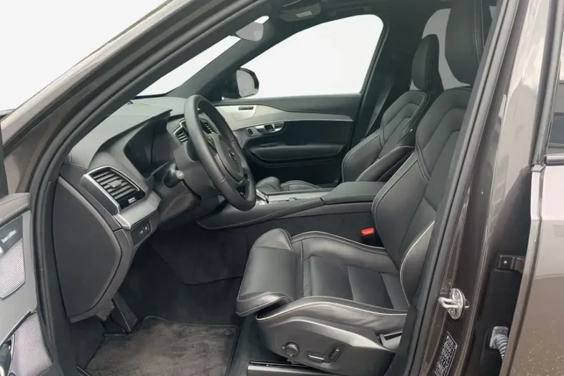 Volvo XC90 din 2024 cu 25.269 km - oferta VOL121669 - foto 10