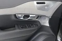 Volvo XC90 din 2024 cu 23.950 km - oferta VOL121673 - foto 13