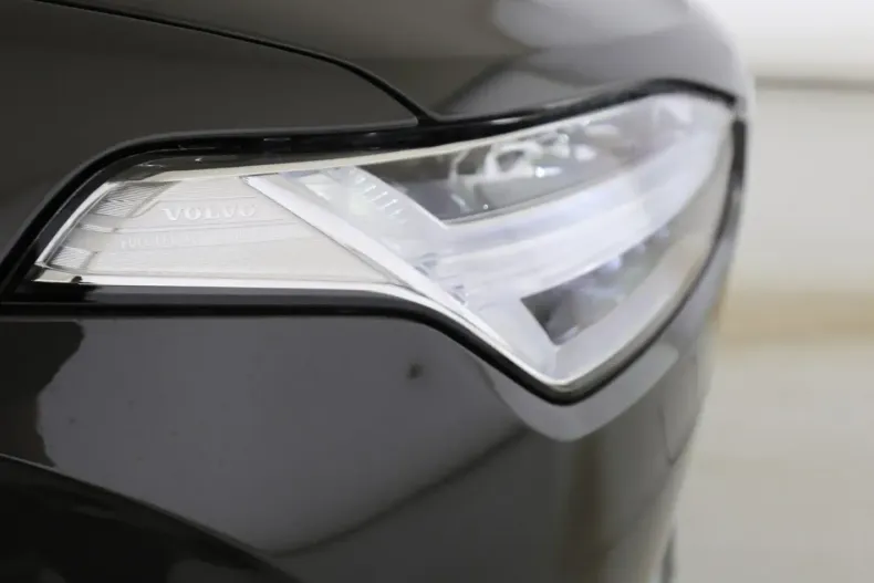 Volvo XC90 din 2024 cu 23.950 km - oferta VOL121673 - foto 15