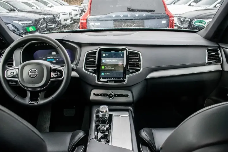 Volvo XC90 din 2024 cu 21.698 km - oferta VOL121680 - foto 6
