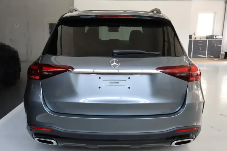 Mercedes-Benz GLE 450 din 2025 cu 20 km - oferta MER121682 - foto 6