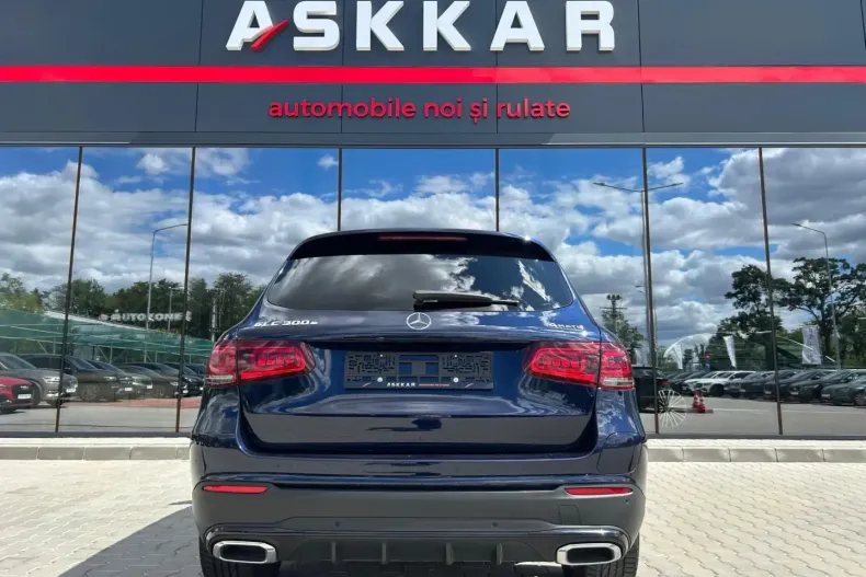 Mercedes-Benz GLC 300 din 2021 cu 72.785 km - oferta MER121687 - foto 6