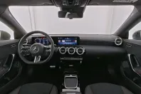Mercedes-Benz CLA 200 din 2024 cu 8.159 km - oferta MER121689 - foto 7