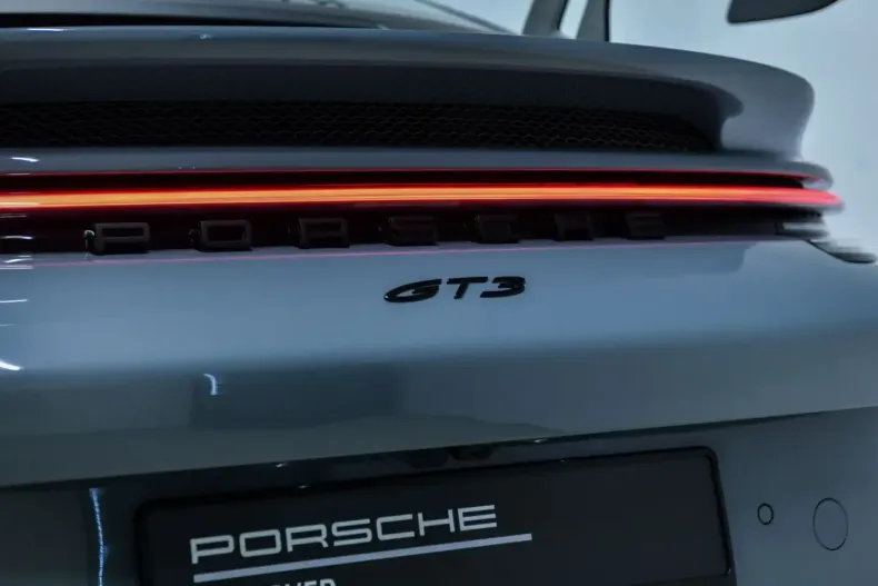 Porsche 992 din 2024 cu 1.495 km - oferta POR121690 - foto 9