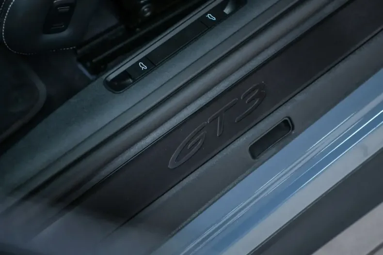 Porsche 992 din 2024 cu 1.495 km - oferta POR121690 - foto 14