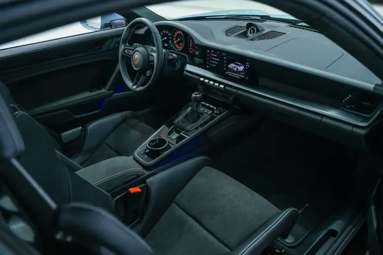 Porsche 992 din 2024 cu 1.495 km - oferta POR121690 - foto 19